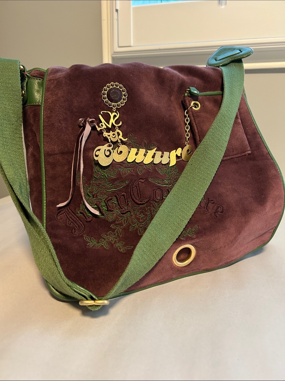 Vintage Juicy Couture Velour Messenger Crossbody Bag